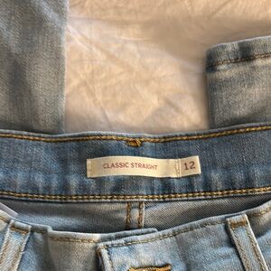 Classic Straight Women's Blue Jeans